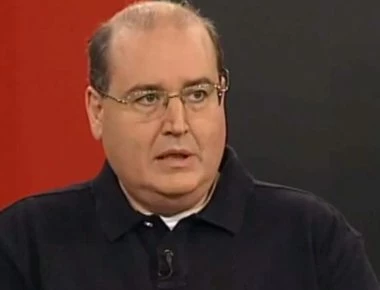 Ν.Φίλης: «Μην περιμένετε ανάκτηση εθνικής κυριαρχίας με το τέλος των Μνημονίων»